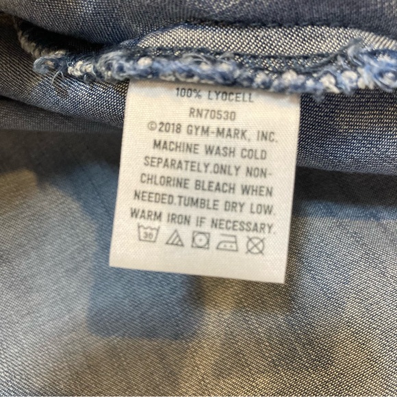 Girls Crazy 8 Chambray Denim Short Sleeve Button Swing Top with Scarf Size 10-12 - Picture 7 of 7